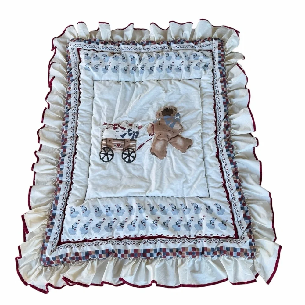 Vintage Daisy Kingdom Teddy Bear Country Geese Ruffled Crib Quilt 36x47 GUC